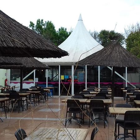 La Carabasse Hotel Vias Exterior photo